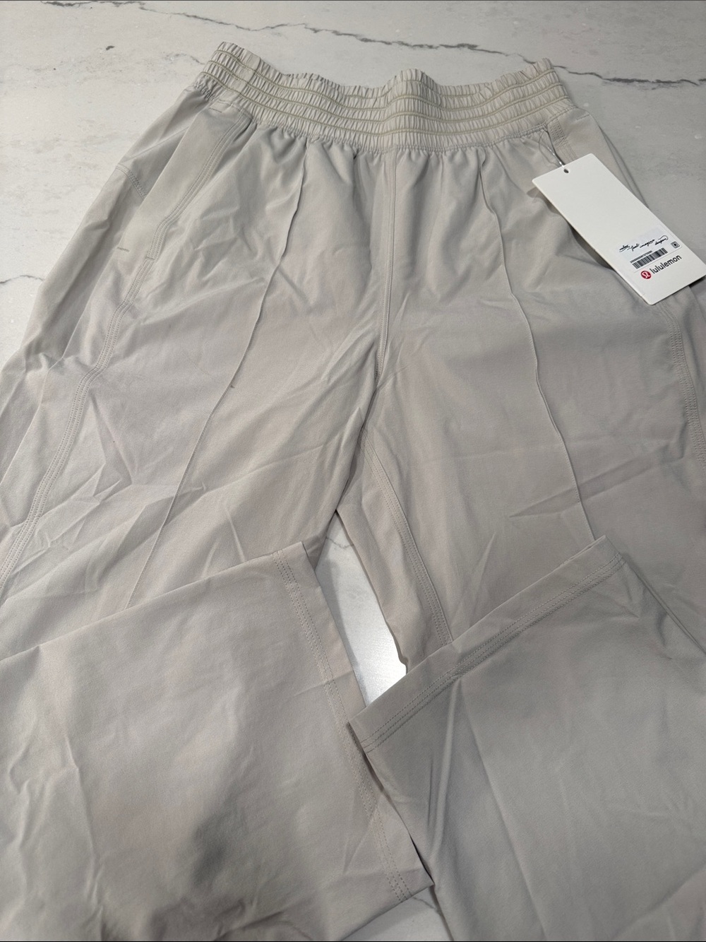 Lululemon Wanderer Cropped Pants